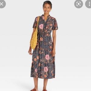 NWT Knox Rose- X-Small Floral Dress